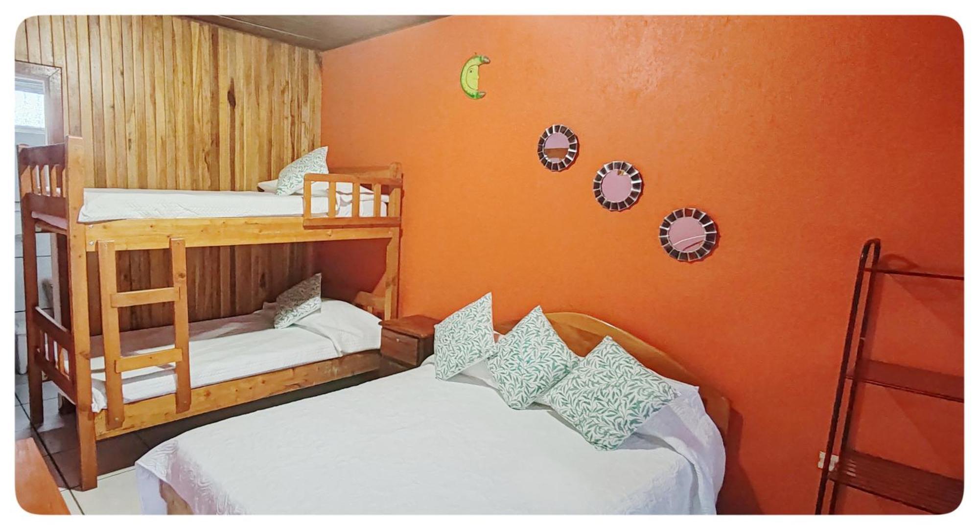 Hotel & Hostel Sloth Backpackers Monteverde Exterior foto